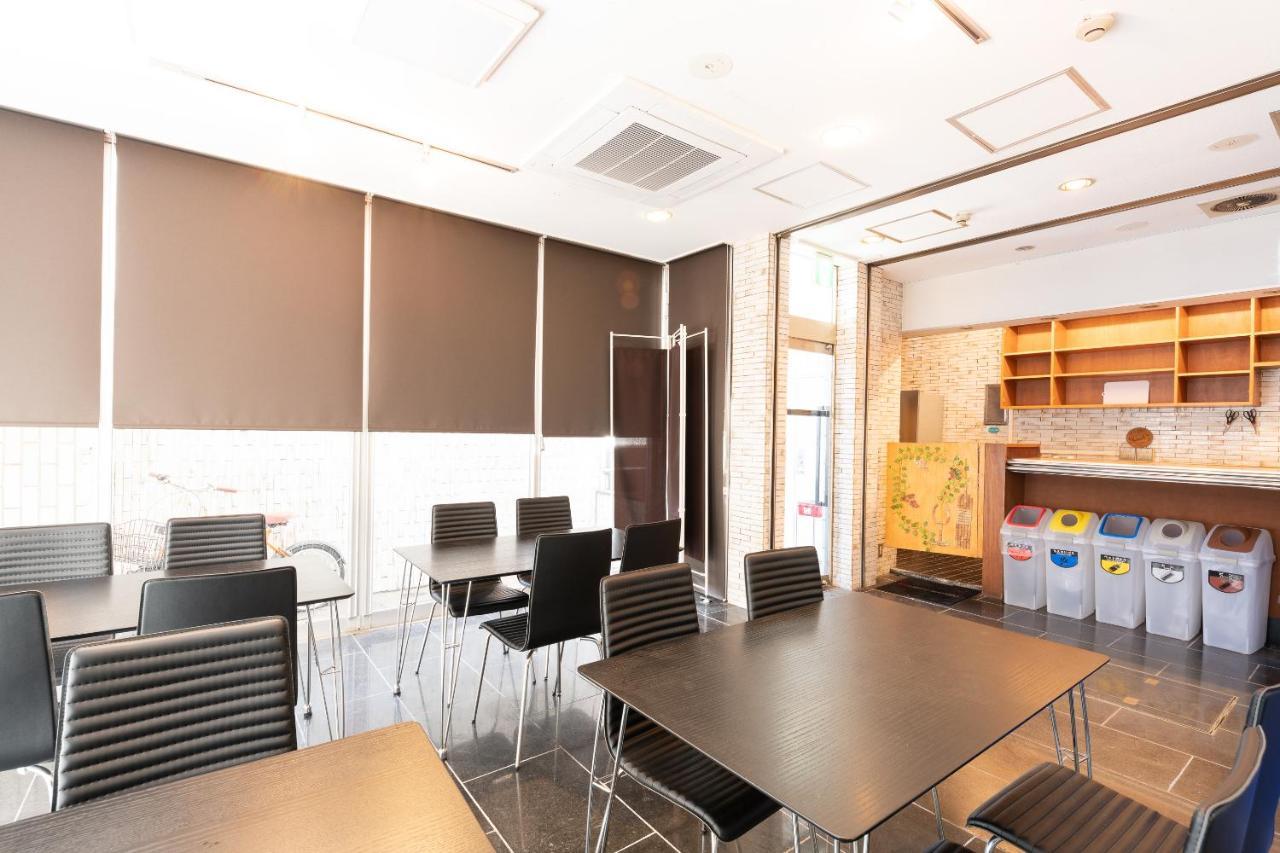 Oyo Exsaison Sugamo Hotel Tokio