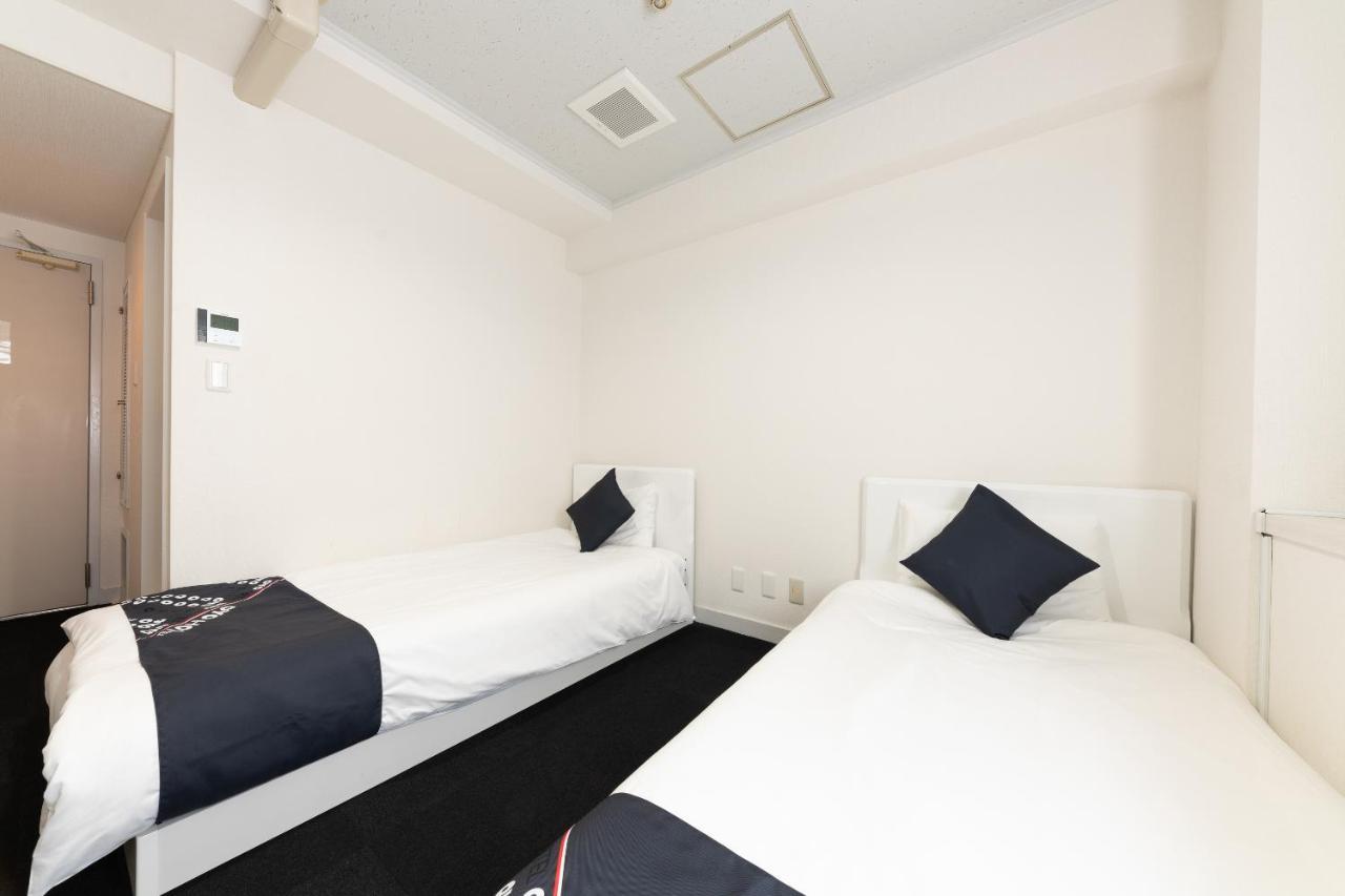 Oyo Exsaison Sugamo 4* Tokio